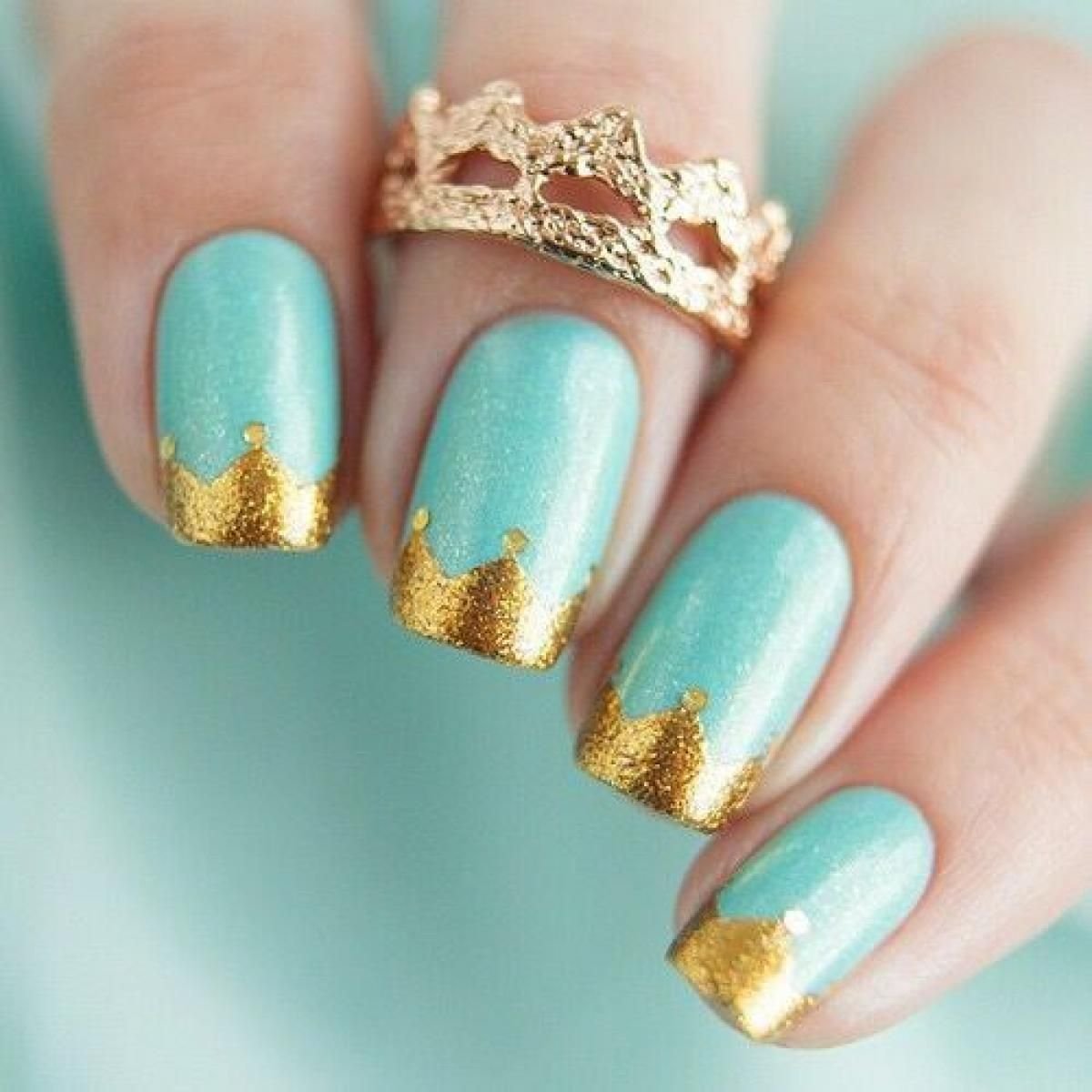 Золотые ногти