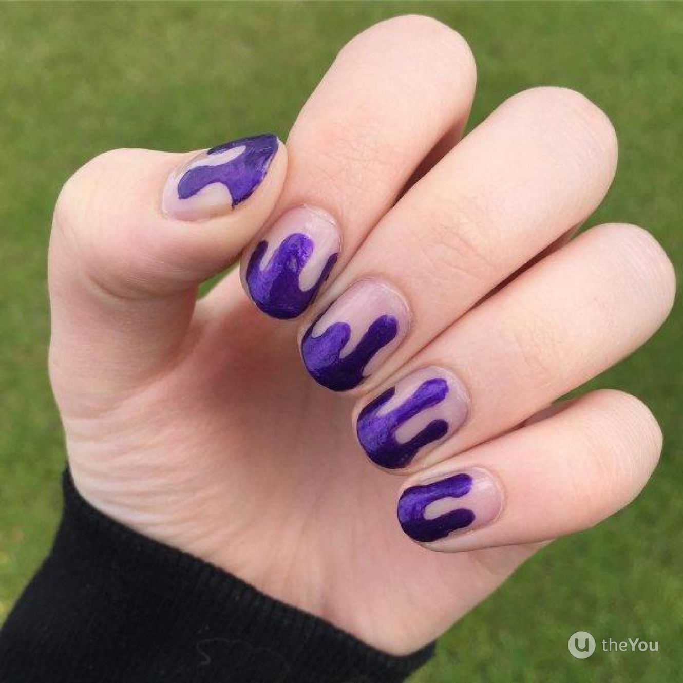 Ногти смайлики фиолетовые