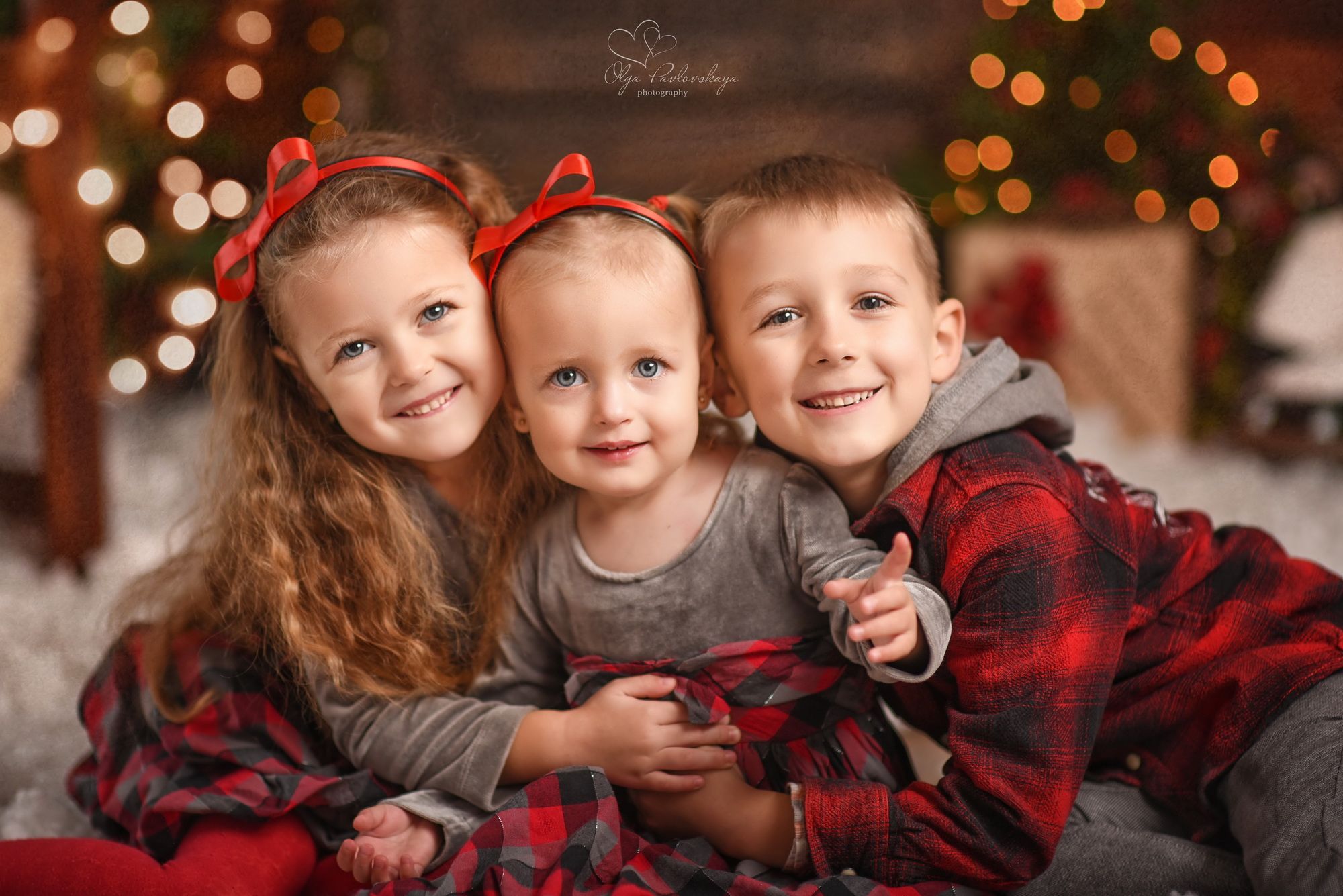 новогоднее семейное фото с детьми