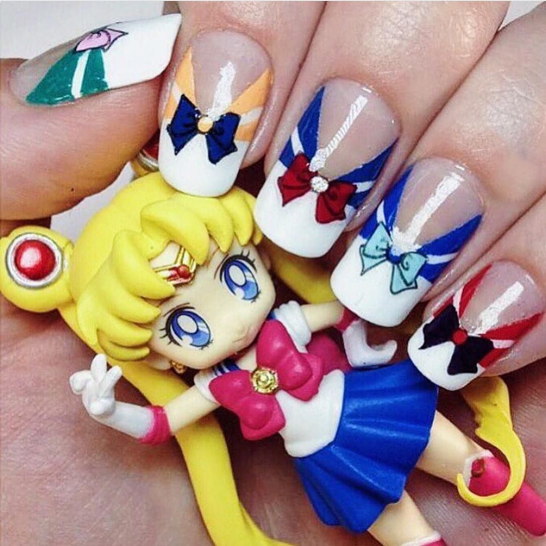 Ногти Sailor Moon