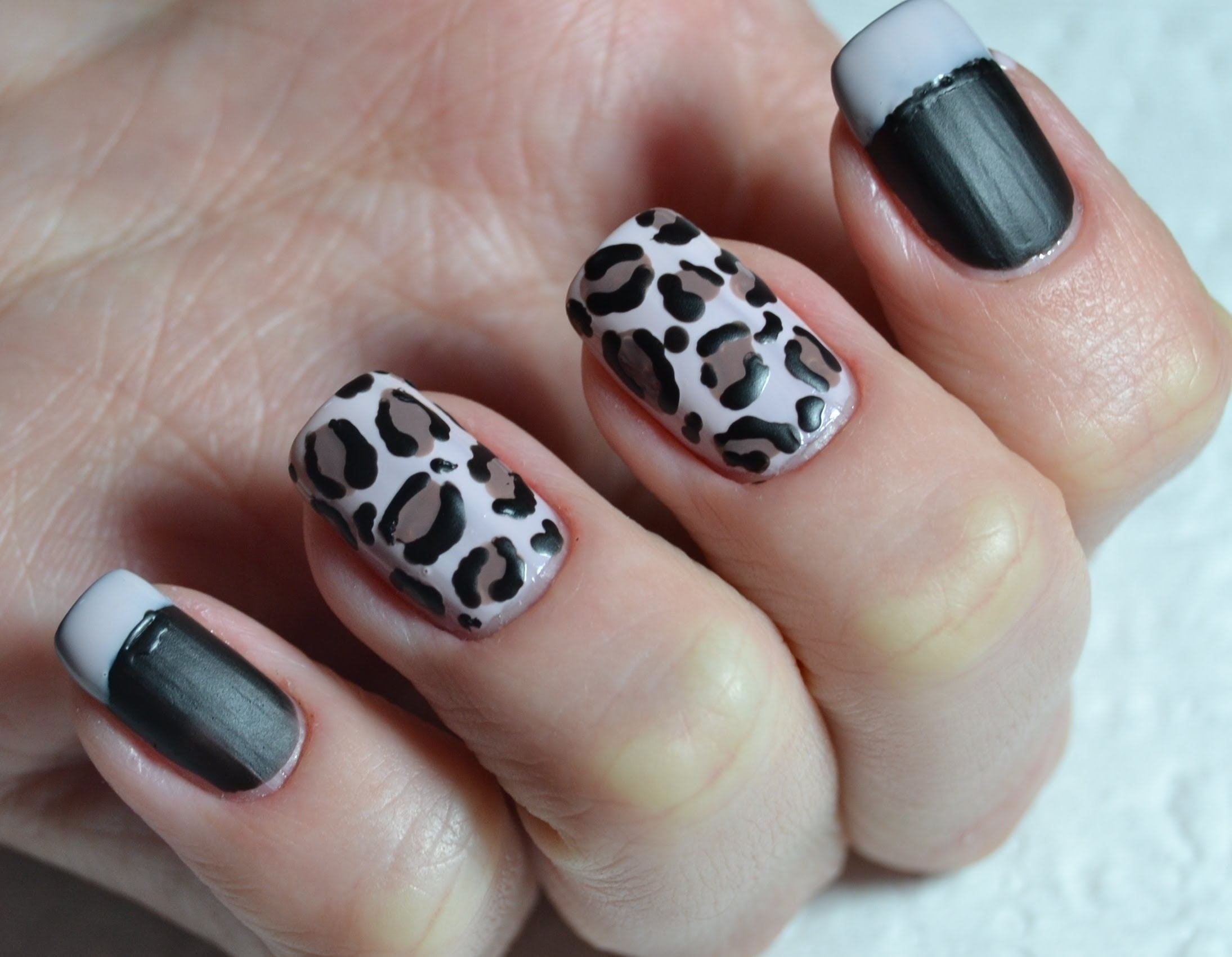 Дизайн леопард на ногтях. Леопардовый маникюр. Леопардовые ногти. Маникюр с леопардовым рисунком. Ногти с леопардовым принтом.