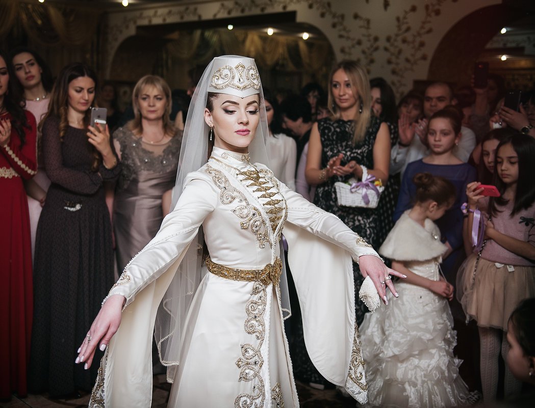 осетинское свадебное платье фото
