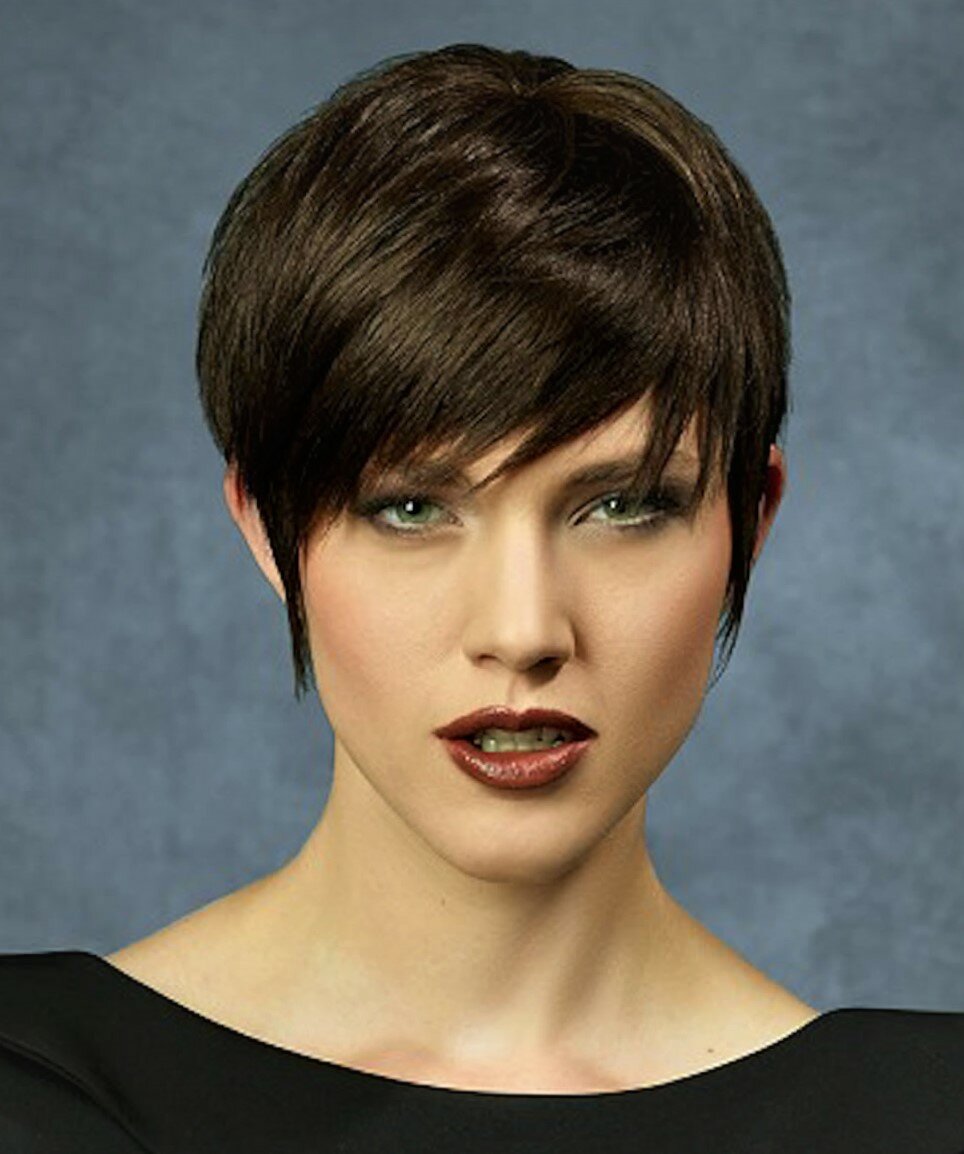 Стрижка гарсон на короткие волосы для женщин фото