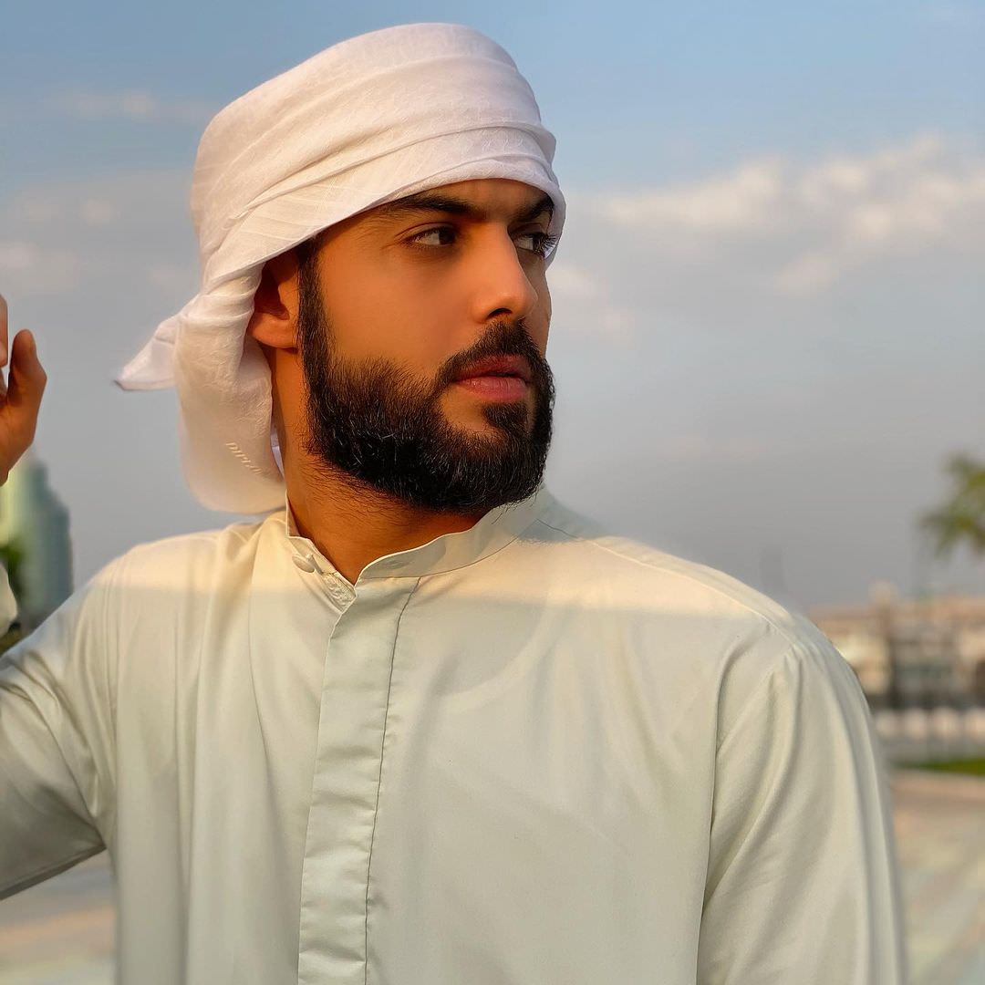 Видео араби. Омар Боркан Аль Гала. Омар Боркан 2022. Омар Боркан 2023. Самый красивый мужчина араб Омар.