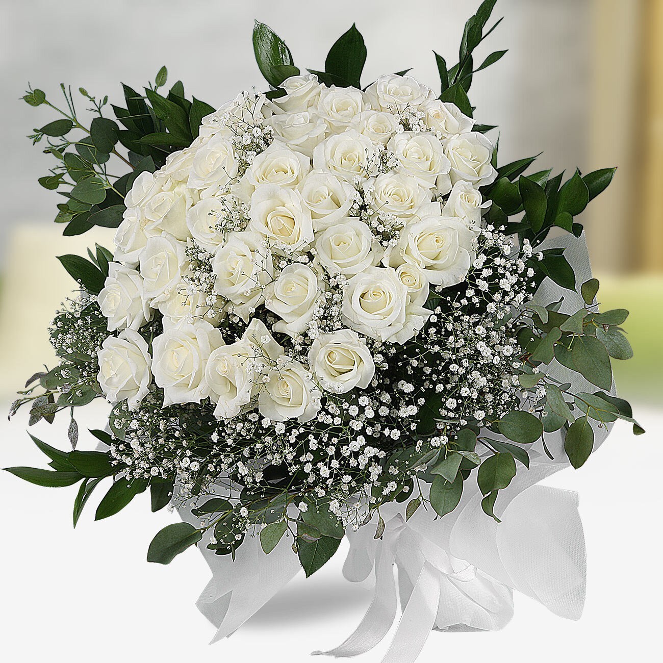 Фото букет белых роз с днем рождения