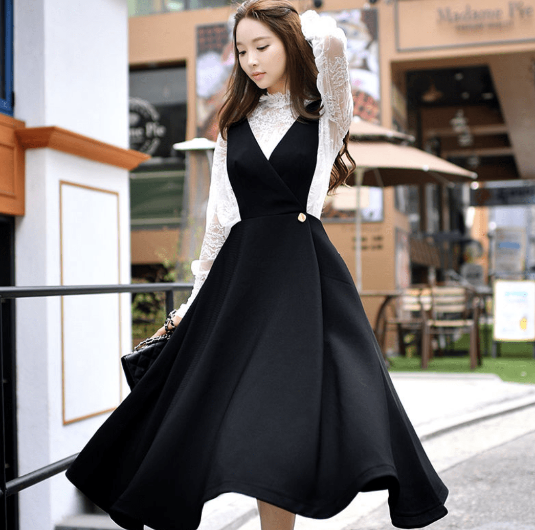 Корейские девушки в платьях