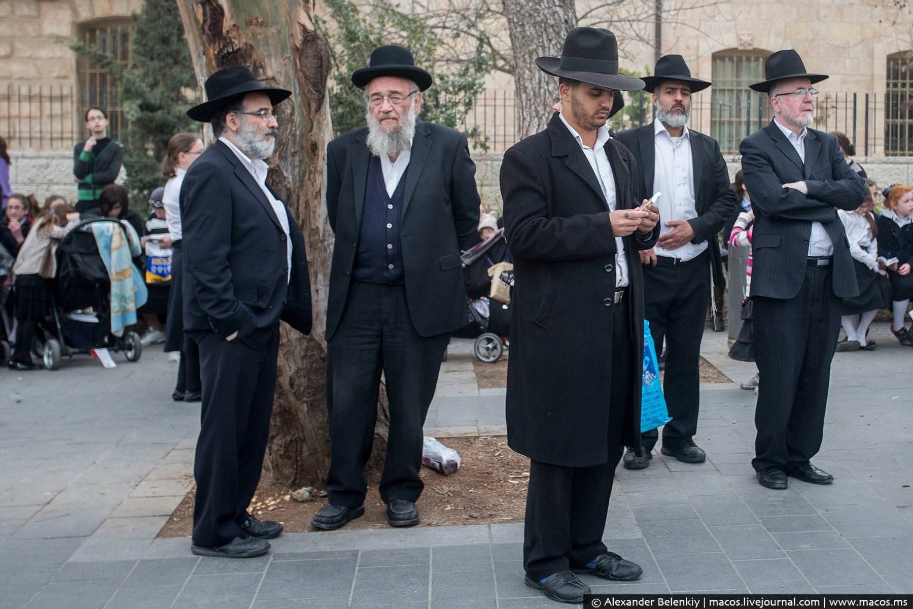 Израиль ортодоксальные евреи костюм