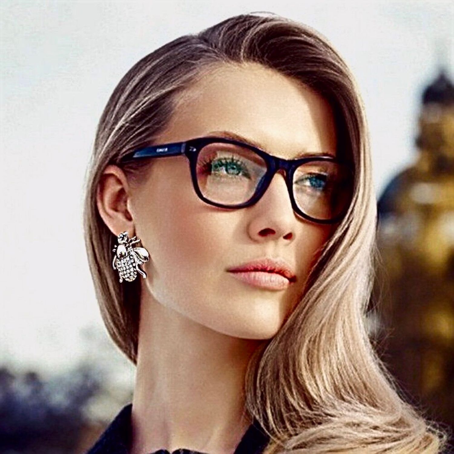 Форма очков в 2024 году. Очки 2023 тренды для зрения. Модные оправы. Стильные женские очки для зрения. Стильные очки для женщин.