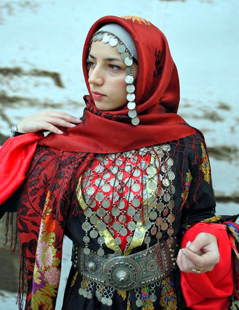 Национальные костюмы Дагестана аварки