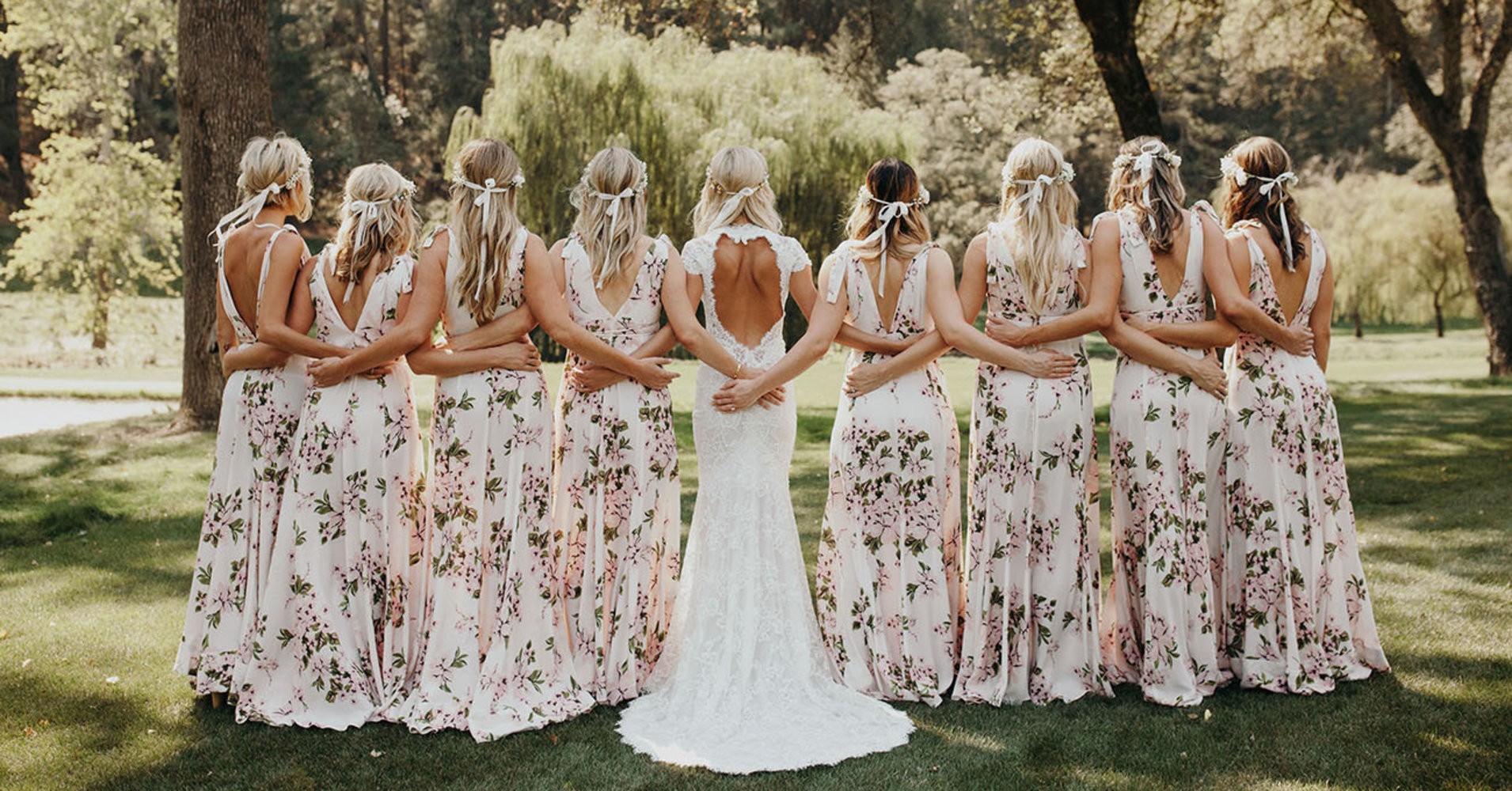 Подружки невесты цветочные платье