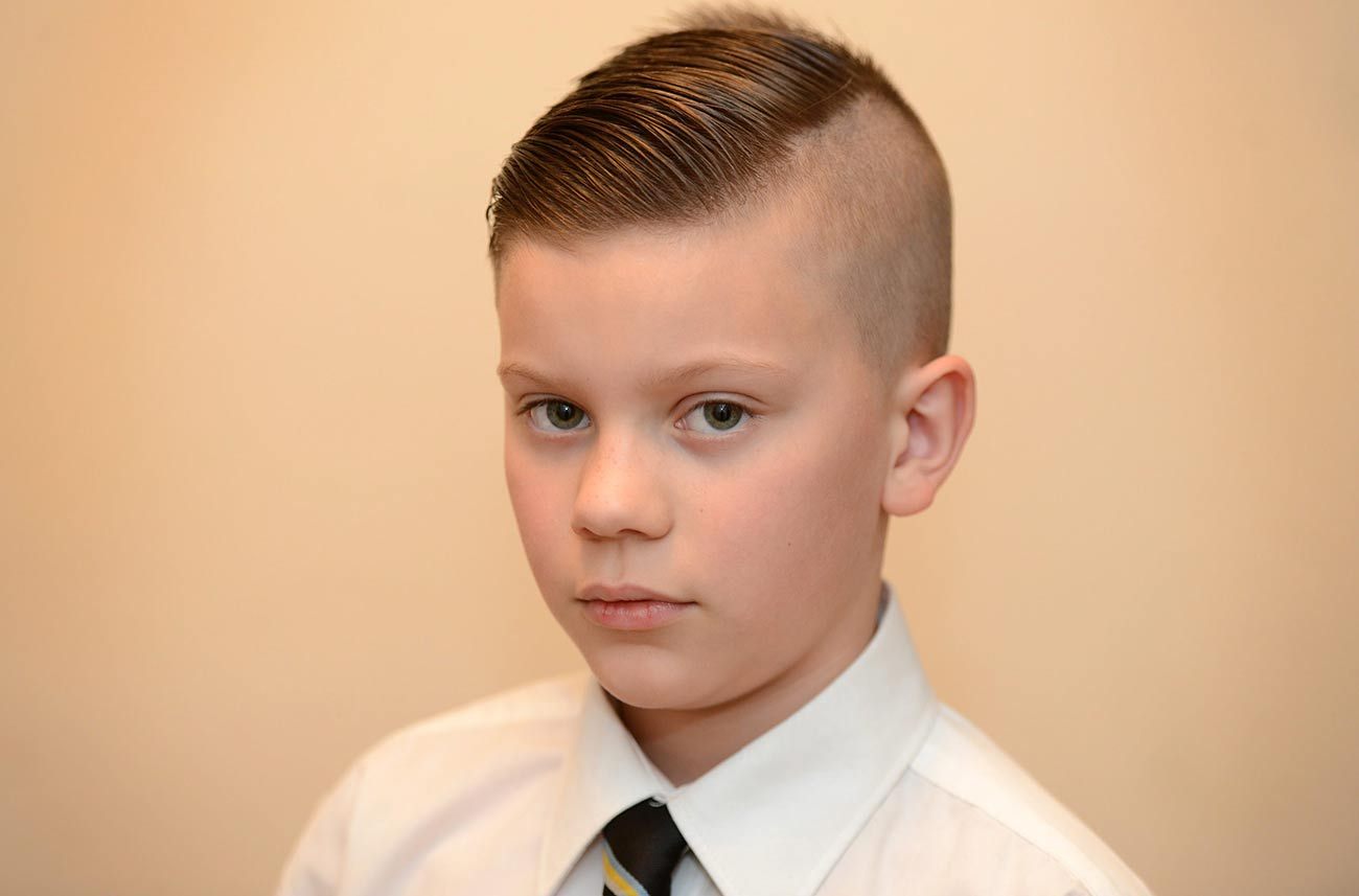 Полубокс стрижка для мальчика 12 лет фото с челкой
