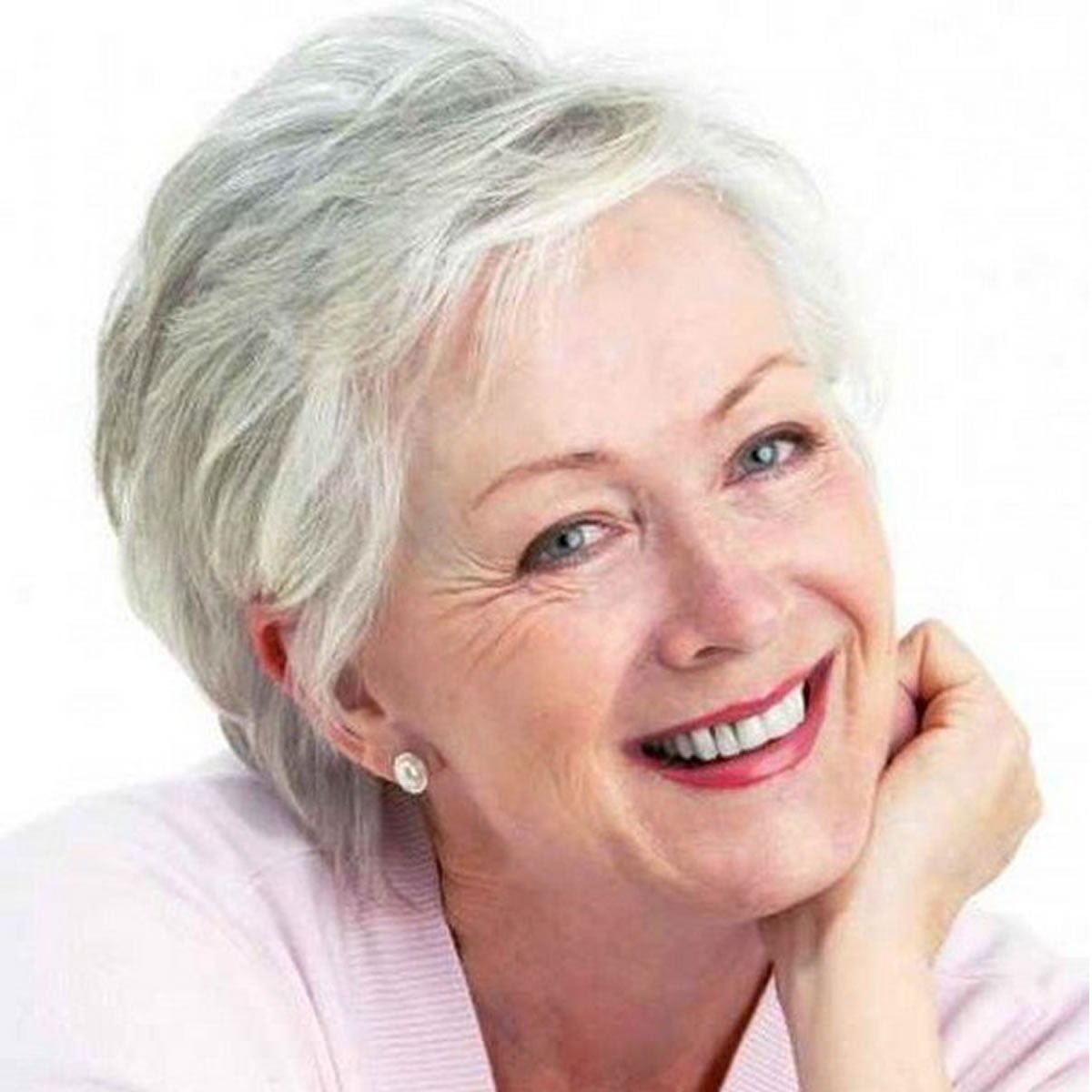 Фото на аватарку женщина 50 лет