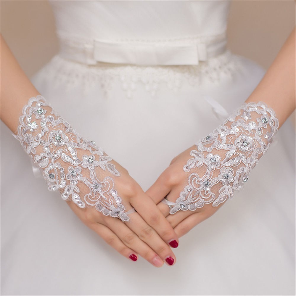 Свадебная подвязка и перчатки невесты своими руками!