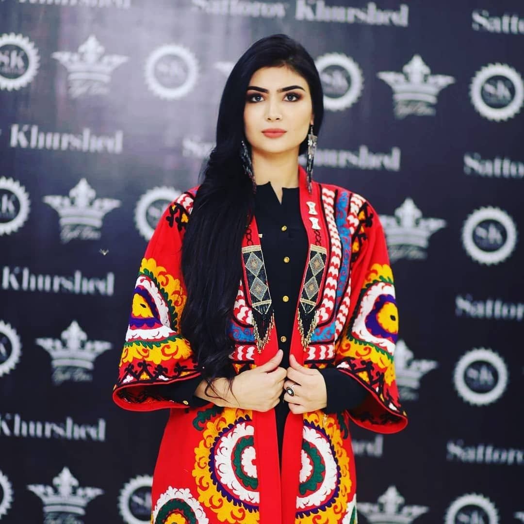 Таджикский национальный костюм женский фото