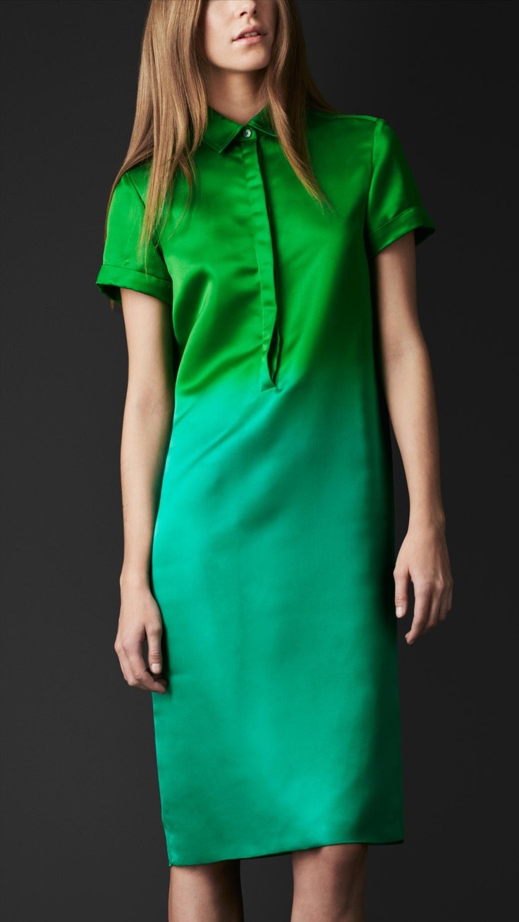 Платье резервед зеленое