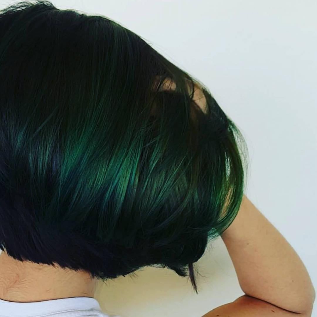 Зеленый цвет волос