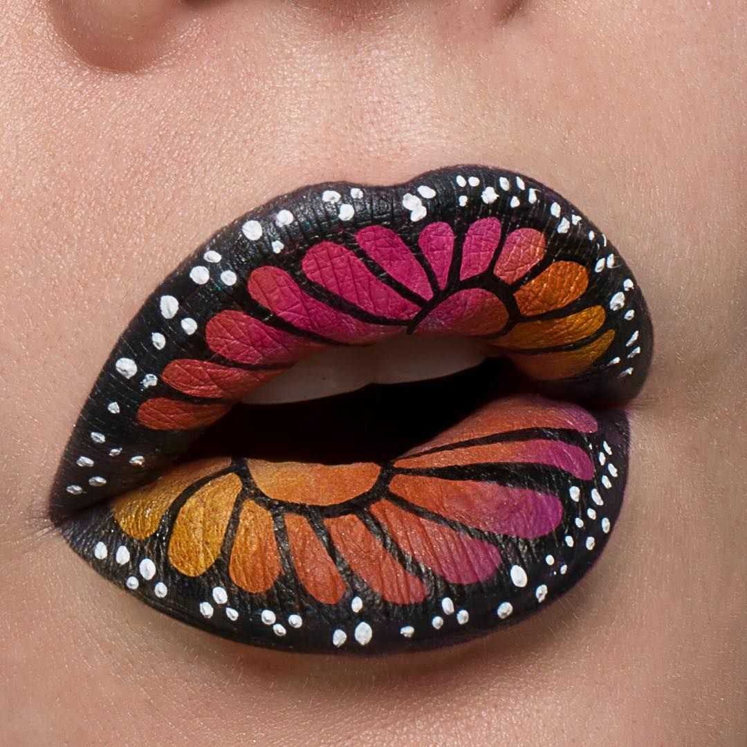 Бабочка на губах макияж