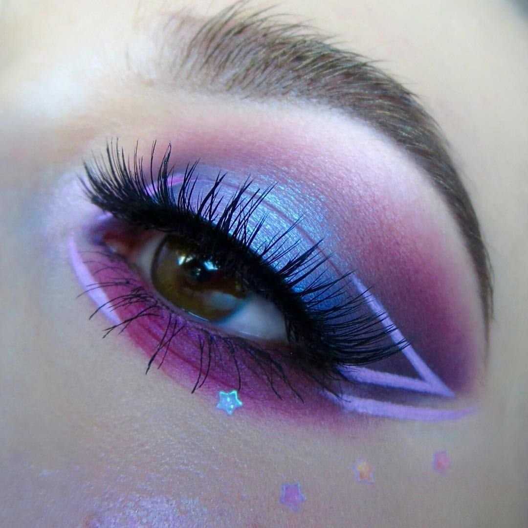 Розово фиолетовый макияж